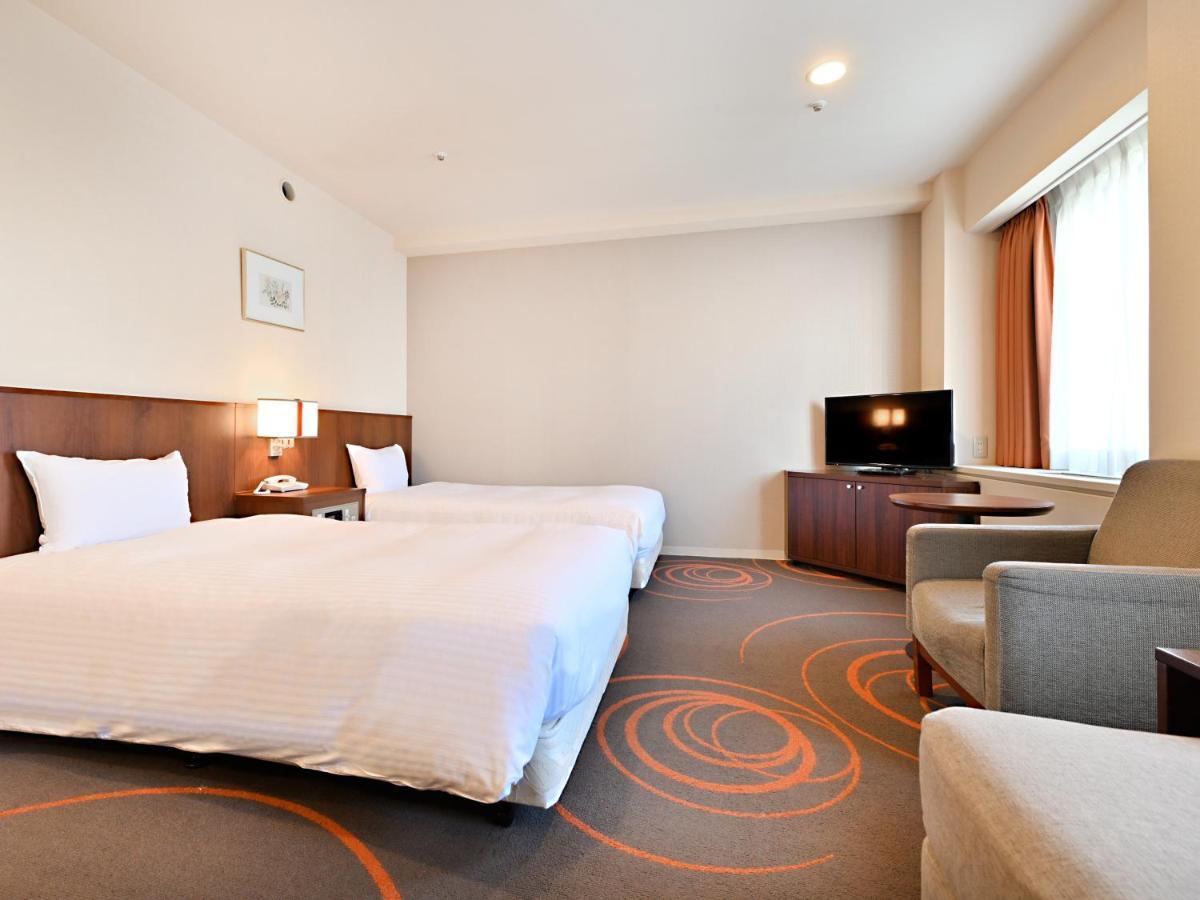 Hotel Abest سابورو المظهر الخارجي الصورة