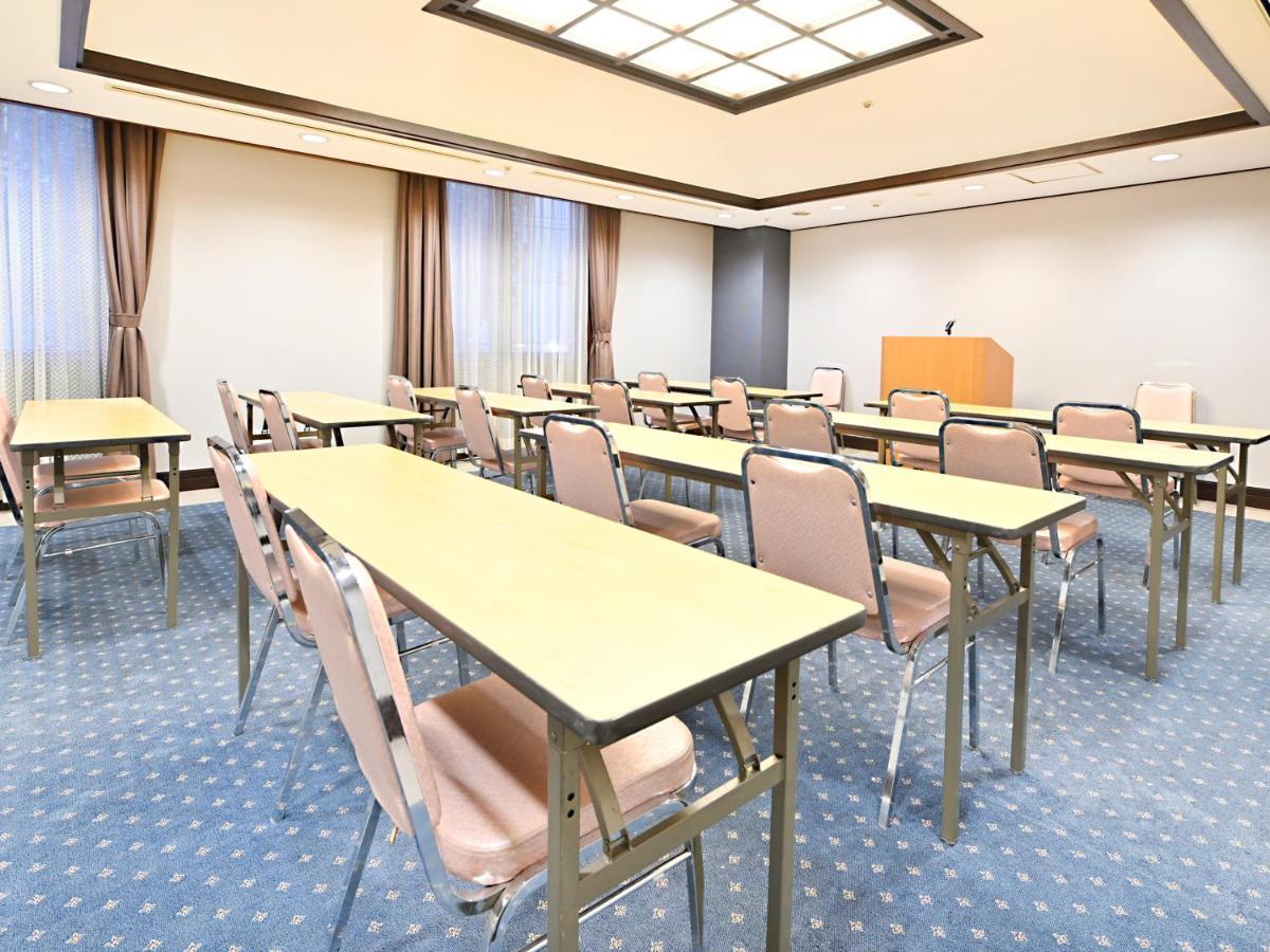 Hotel Abest سابورو المظهر الخارجي الصورة